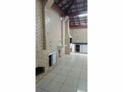 Aluga-se casa no bairro Jardim Eldorado